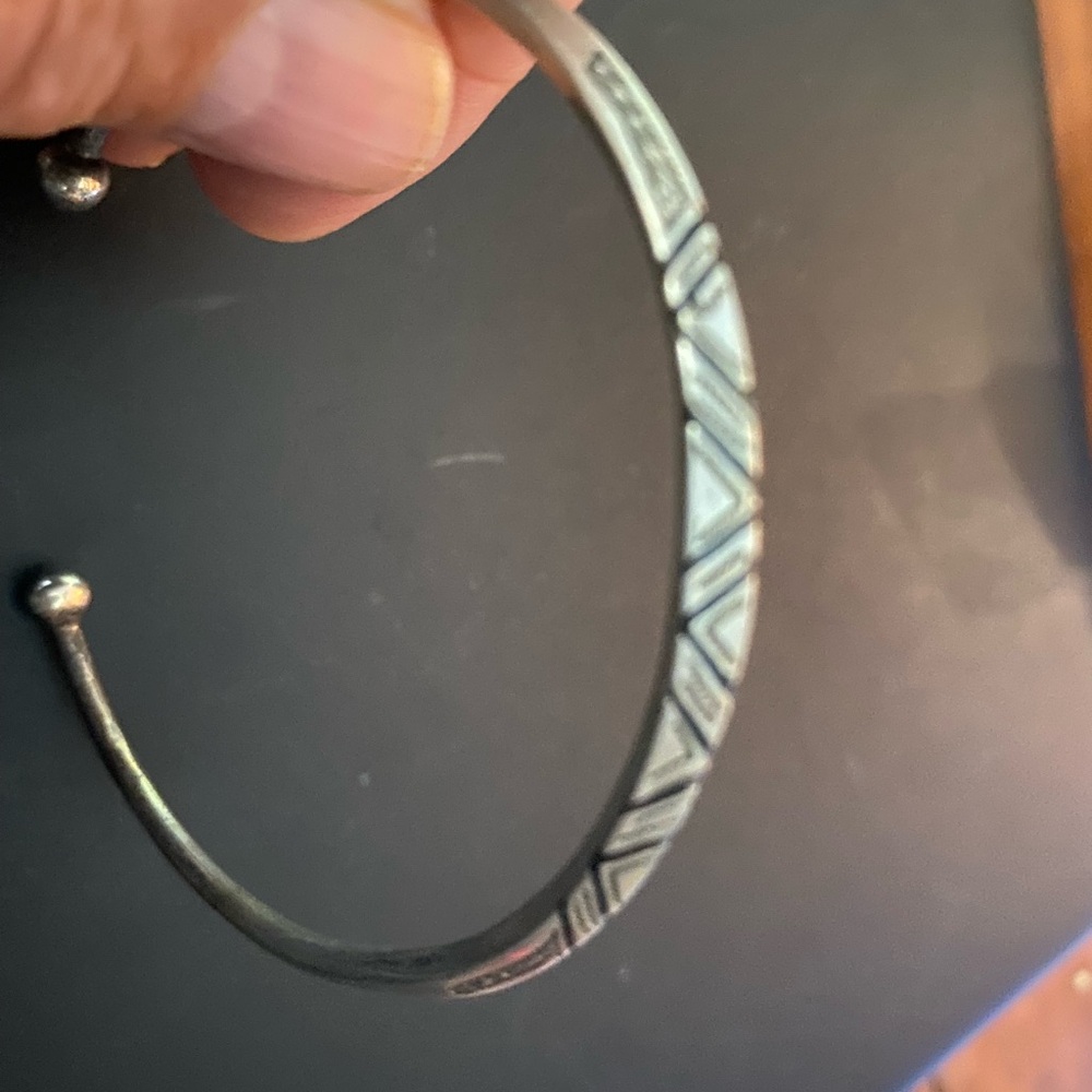 Silver Geometric Patterned Bracelet